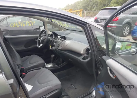 2013 Honda Fit z USA, uszkodzony, nr VIN JHMGE8H36DC015960